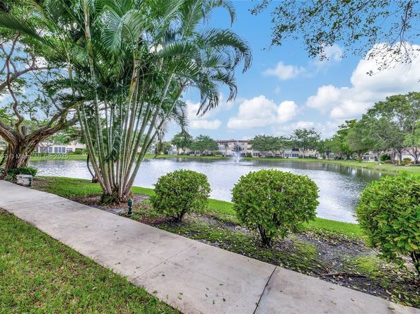 5103 NW 35th St 506, Lauderdale Lakes FL 33319