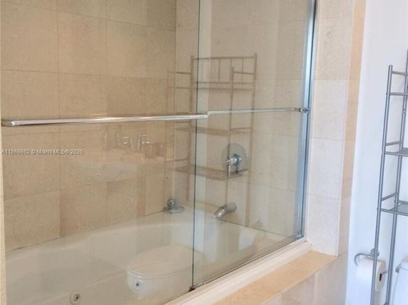 1830 S Ocean Dr 4407, Hallandale Beach FL 33009