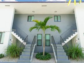 1044 NW 29th St, Miami FL 33127