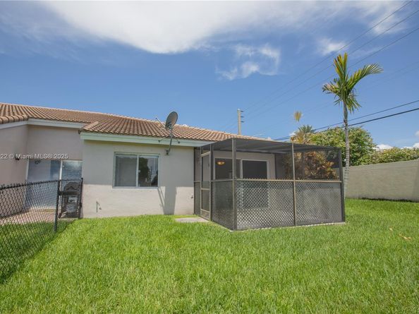 1711 SW 116th Way, Miramar FL 33025