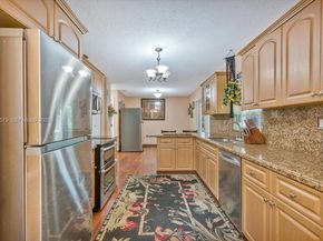 6430 SW 112th Pl, Miami FL 33173