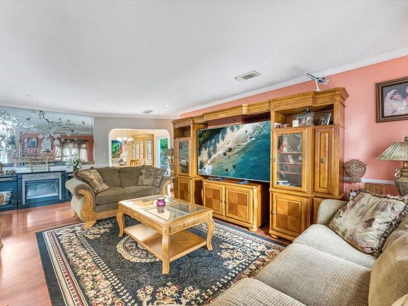 6430 SW 112th Pl, Miami FL 33173