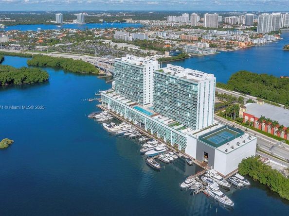 400 Sunny Isles Blvd 307, Sunny Isles Beach FL 33160