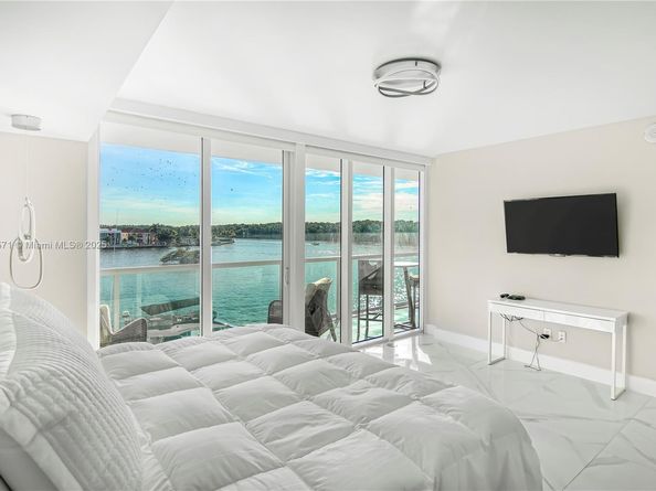 400 Sunny Isles Blvd 307, Sunny Isles Beach FL 33160