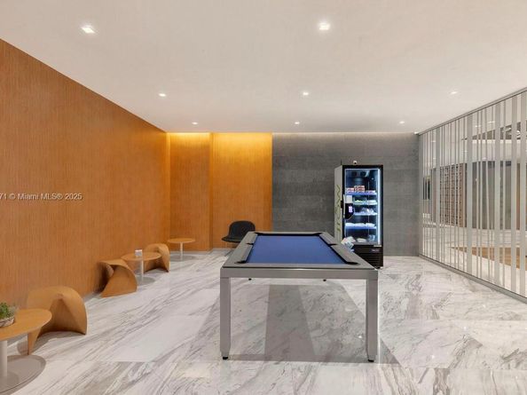 400 Sunny Isles Blvd 307, Sunny Isles Beach FL 33160