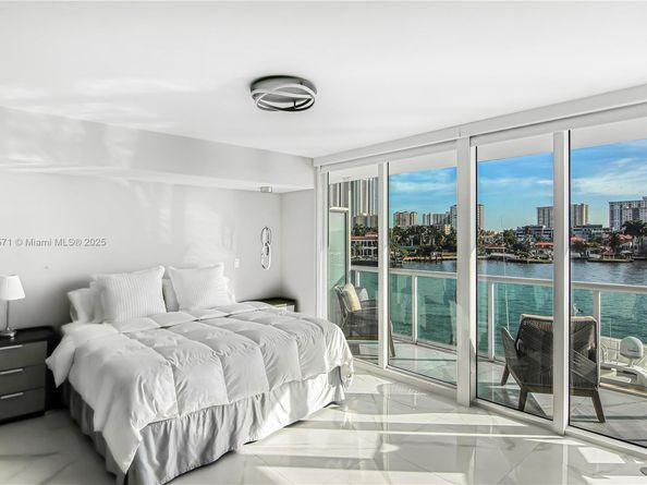 400 Sunny Isles Blvd 307, Sunny Isles Beach FL 33160