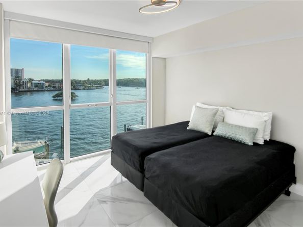 400 Sunny Isles Blvd 307, Sunny Isles Beach FL 33160