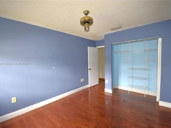 3081 NW 123rd Ave, Sunrise FL 33323