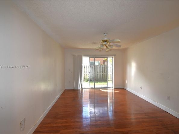 3081 NW 123rd Ave, Sunrise FL 33323