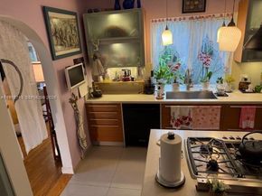 1643 Nethia Dr, Miami FL 33133