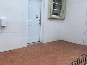 410 W 30th Pl, Hialeah FL 33012