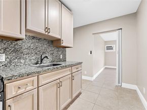 157 Curtiss Pkwy, Miami Springs FL 33166