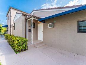 157 Curtiss Pkwy, Miami Springs FL 33166