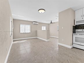 157 Curtiss Pkwy, Miami Springs FL 33166