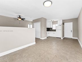 157 Curtiss Pkwy, Miami Springs FL 33166