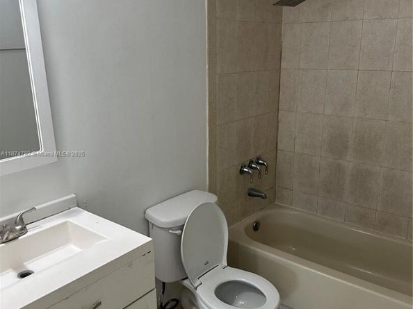 11213 Royal Palm Blvd 11213, Coral Springs FL 33065