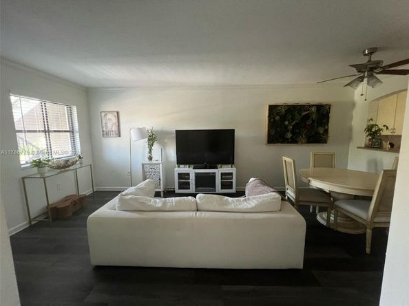 22701 SW 88th Pl 2039, Cutler Bay FL 33190