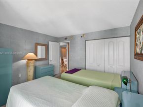 5001 Collins Ave 5K, Miami Beach FL 33140