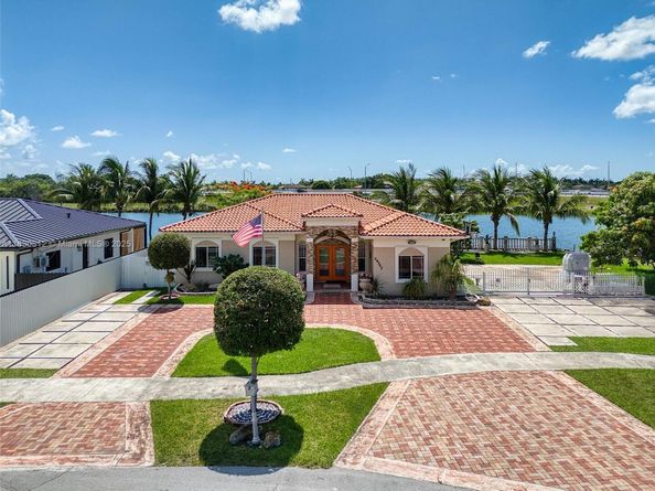 29363 SW 142nd Ave, Homestead FL 33033