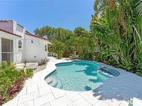 1601 Washington St, Hollywood FL 33020