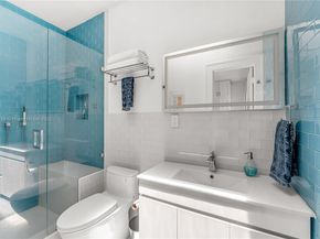 1601 Washington St, Hollywood FL 33020