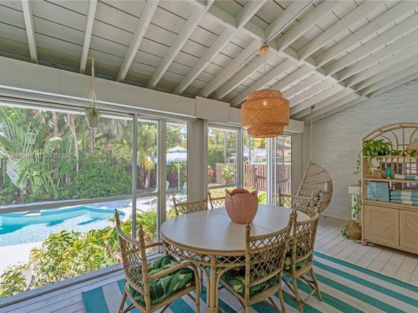 1601 Washington St, Hollywood FL 33020