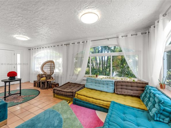 1601 Washington St, Hollywood FL 33020