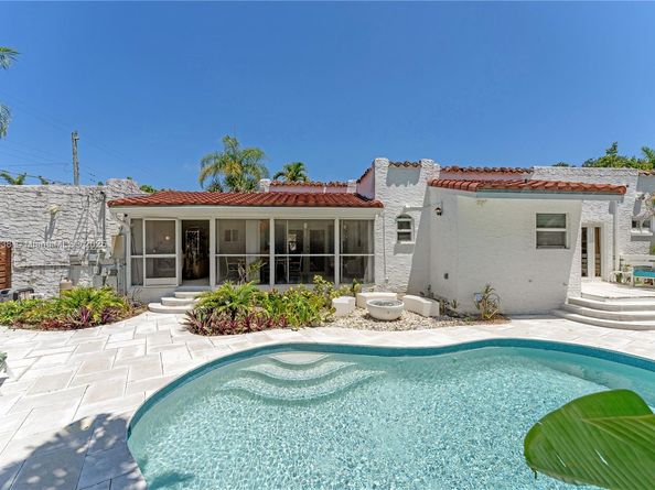 1601 Washington St, Hollywood FL 33020