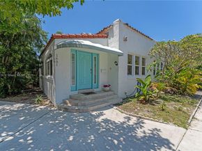 1601 Washington St, Hollywood FL 33020