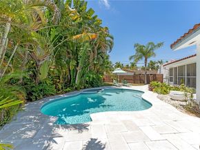 1601 Washington St, Hollywood FL 33020