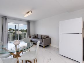 3527 NE 168th St 309, North Miami Beach FL 33160