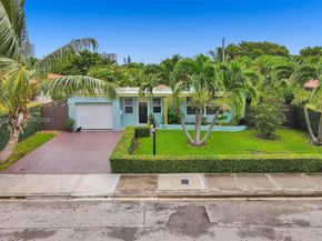 7525 W Treasure Dr, North Bay Village FL 33141