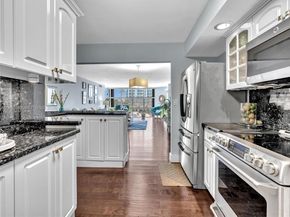 6423 Collins Ave 409, Miami Beach FL 33141