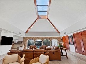 13780 SW 73rd Ct, Palmetto Bay FL 33158