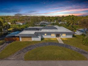 13780 SW 73rd Ct, Palmetto Bay FL 33158