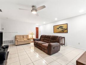 Undisclosed Address #A11873294, Miami Lakes FL 33014