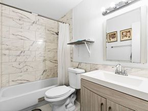 Undisclosed Address #A11873294, Miami Lakes FL 33014