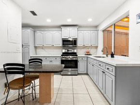 Undisclosed Address #A11873294, Miami Lakes FL 33014