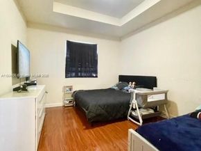 380 NE 37th Ter, Homestead FL 33033