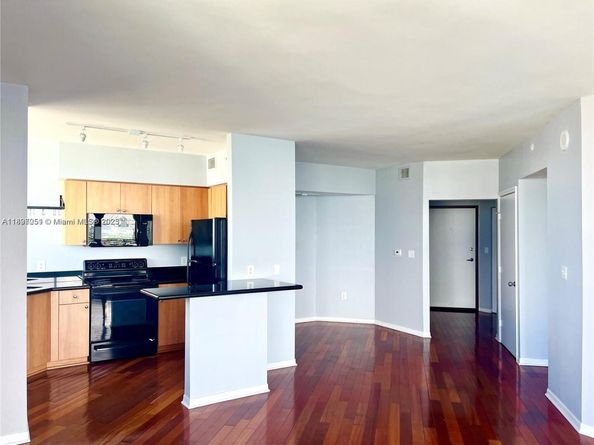 1330 West Ave 2601, Miami Beach FL 33139