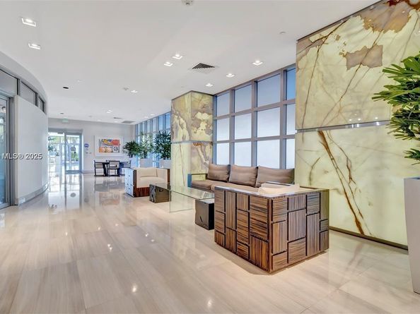 1330 West Ave 2601, Miami Beach FL 33139