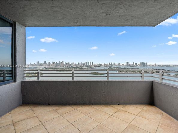 1330 West Ave 2601, Miami Beach FL 33139