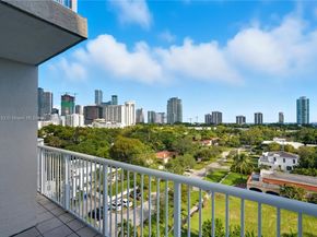 280 SW 20th Rd PH902, Miami FL 33129