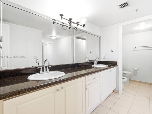 280 SW 20th Rd PH902, Miami FL 33129