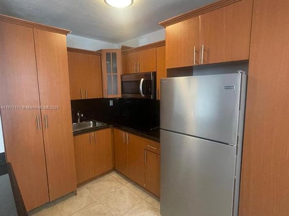 7928 Harding Ave 1, Miami Beach FL 33141