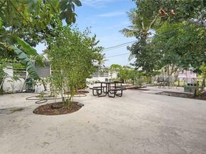 520 NE 175th St, North Miami Beach FL 33162
