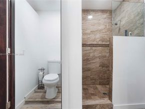 520 NE 175th St, North Miami Beach FL 33162