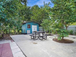 520 NE 175th St, North Miami Beach FL 33162