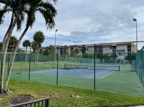 2001 Atlantic Shores Blvd 220, Hallandale Beach FL 33009