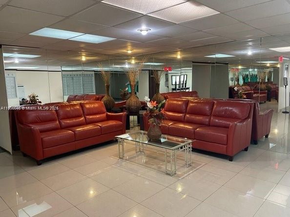 2001 Atlantic Shores Blvd 220, Hallandale Beach FL 33009